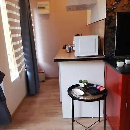 Daire Japan House : En Bois Zen - Wifi - Parking Gratuit